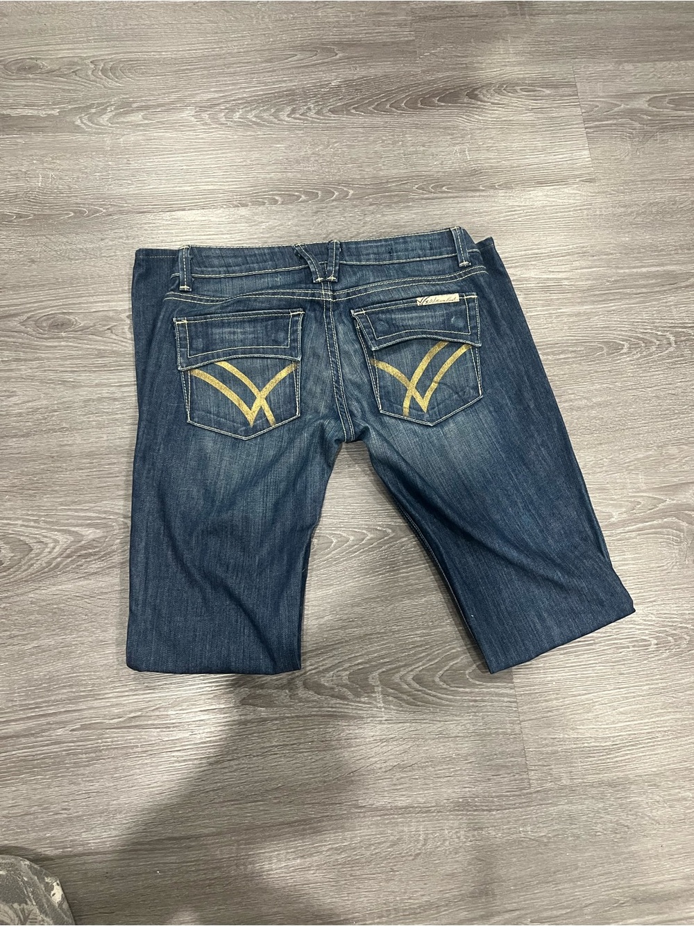 William Rast Jeans - Picture 2 of 8